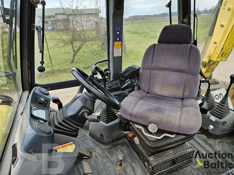New Holland LB 110 B - Buldoexcavator: Foto 5 New Holland LB 110 B - Buldoexcavator: Foto 5