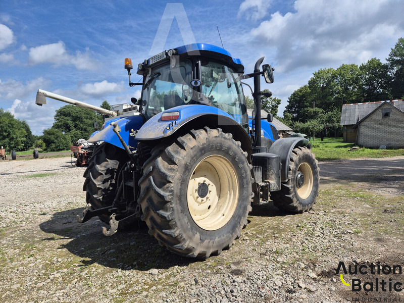 New Holland T 7.210 - Tractor agricol: Foto 5 New Holland T 7.210 - Tractor agricol: Foto 5