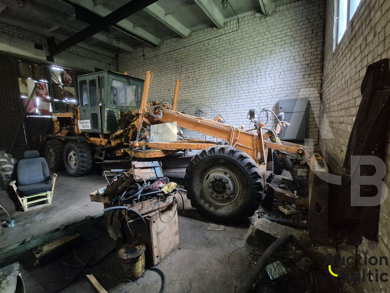 Onbekend DZ-122A-6 - Autogreder: Foto 1 Onbekend DZ-122A-6 - Autogreder: Foto 1