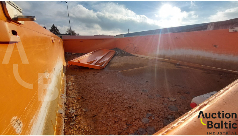 Pronar T 679/2 - Remorcă basculantă: Foto 4 Pronar T 679/2 - Remorcă basculantă: Foto 4