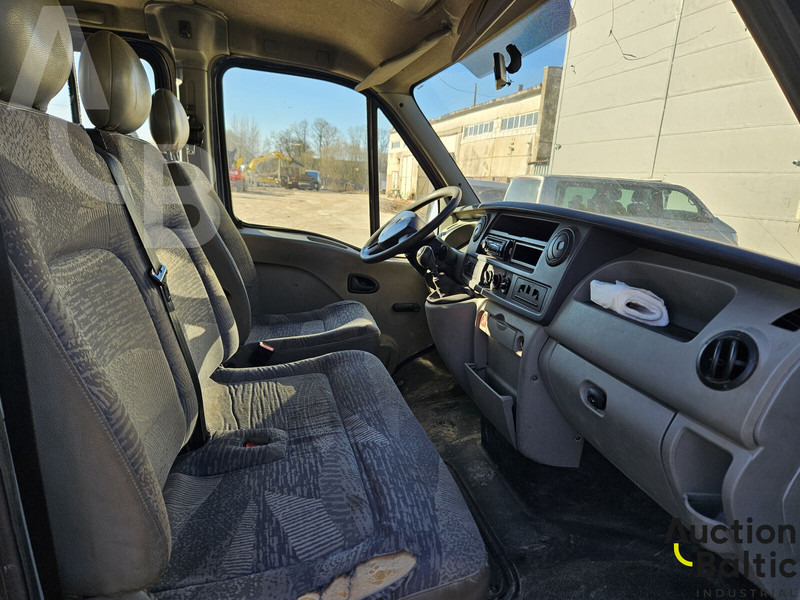 Autoutilitară cu platformă Renault Master: Foto 11