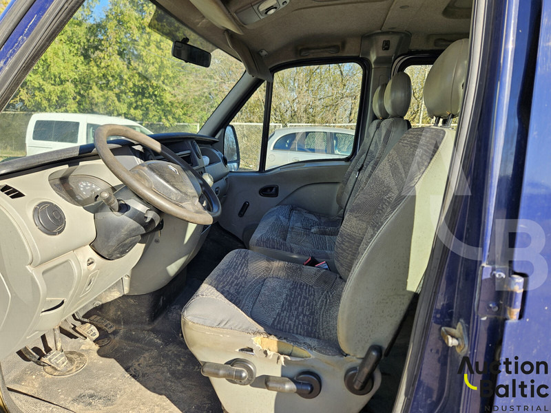 Autoutilitară cu platformă Renault Master: Foto 7
