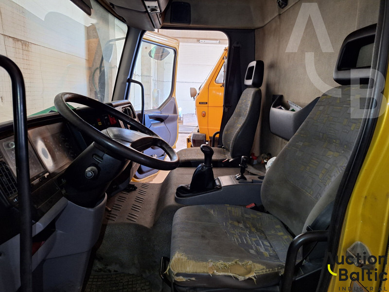 Maşină pentru vidanjări Renault Midlum 180.08: Foto 7
