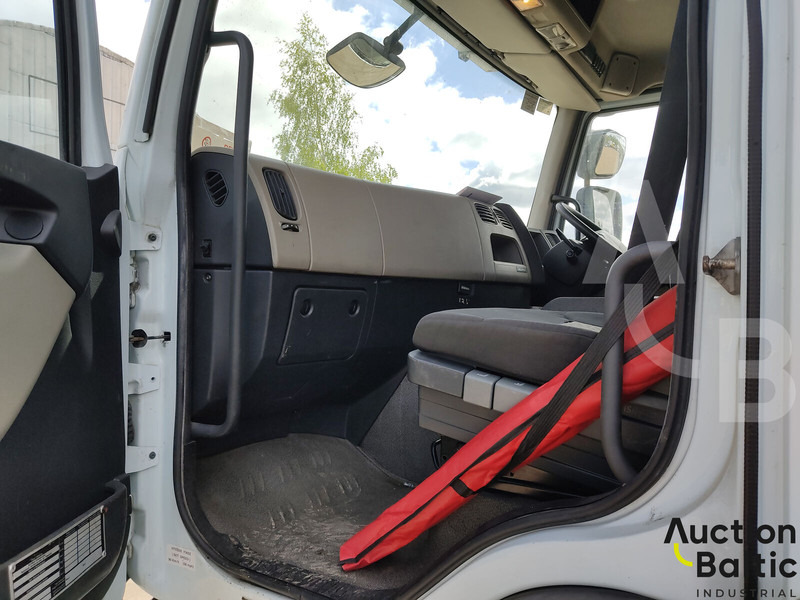 Renault Premium - Camion transport auto: Foto 5 Renault Premium - Camion transport auto: Foto 5