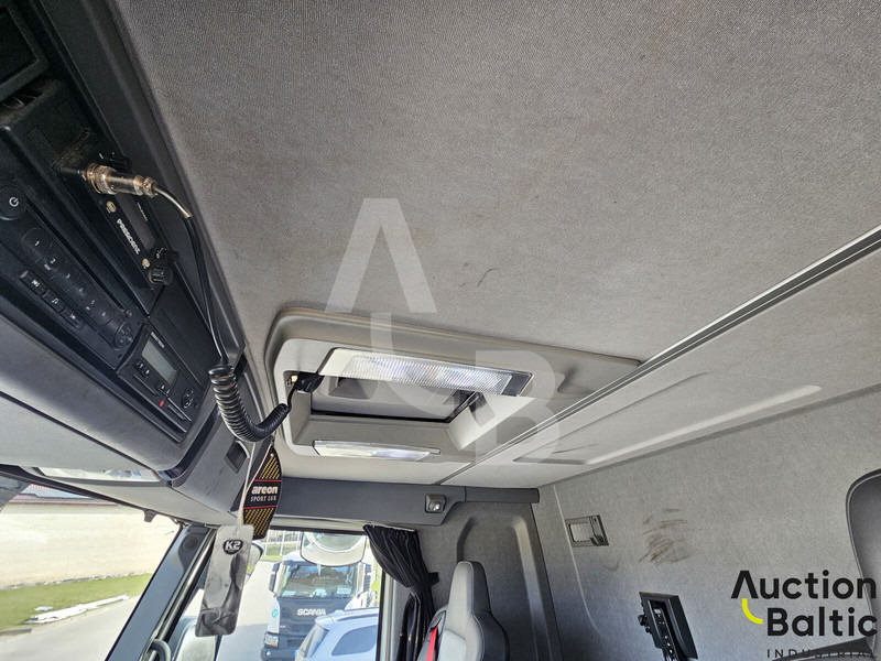 Camion cisternă pentru transport de laptelui Renault T: Foto 16