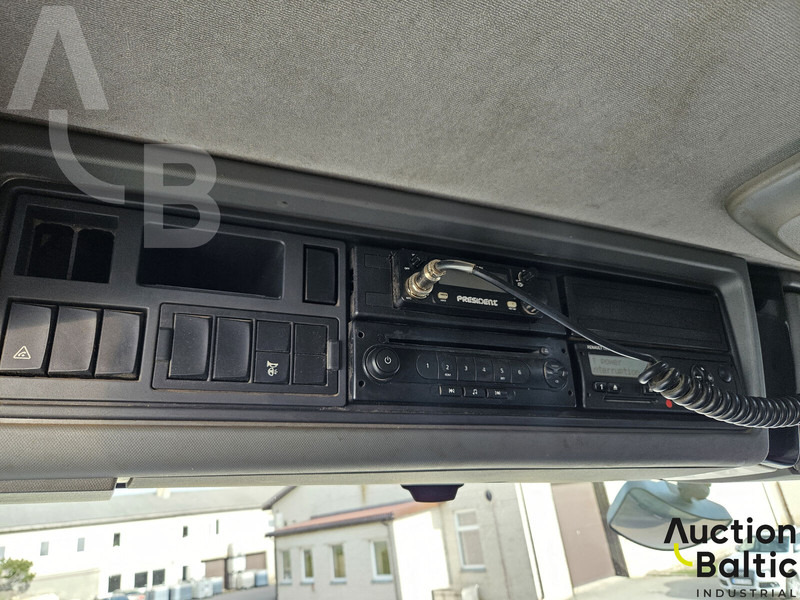 Camion cisternă pentru transport de laptelui Renault T: Foto 13