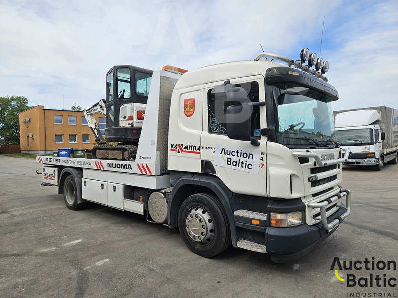 Scania P 380 - Maşină de tractare: Foto 2 Scania P 380 - Maşină de tractare: Foto 2