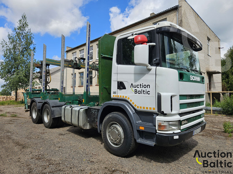 Scania R 124 GB - Remorcă forestieră: Foto 2 Scania R 124 GB - Remorcă forestieră: Foto 2