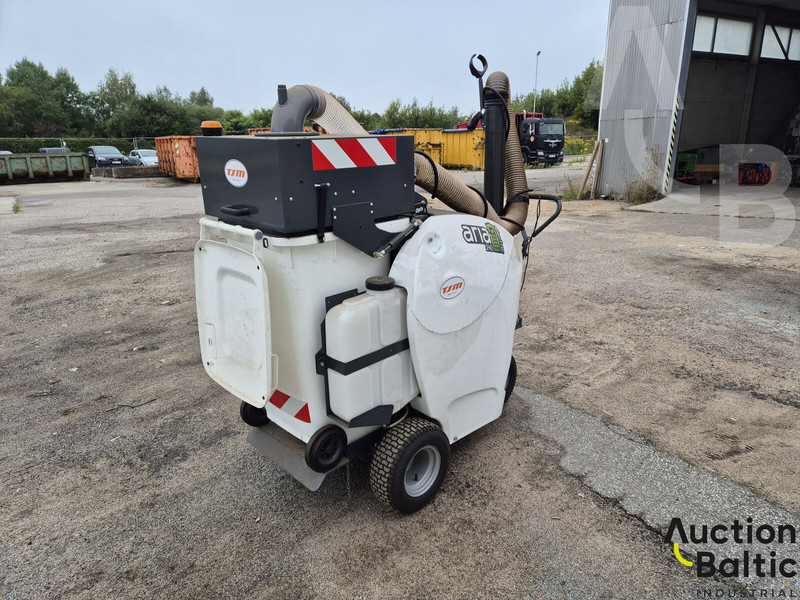 TSM Aria 240 - Măturătoare stradală: Foto 4 TSM Aria 240 - Măturătoare stradală: Foto 4