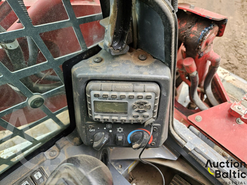 Încărcător pe şenile Takeuchi TL12V-2: Foto 7