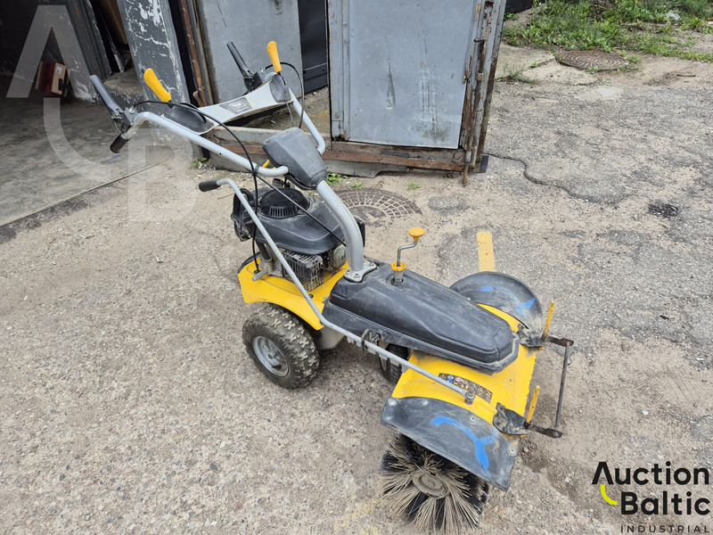 Texas Smart Sweep 800 - Măturătoare stradală: Foto 2 Texas Smart Sweep 800 - Măturătoare stradală: Foto 2