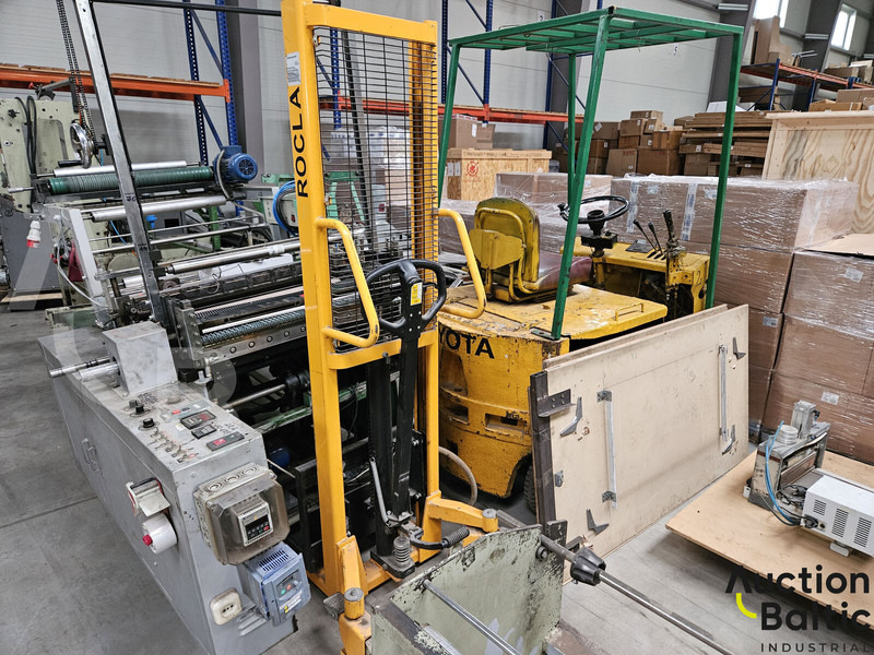 Toyota 12 units of devices - Motostivuitor: Foto 1 Toyota 12 units of devices - Motostivuitor: Foto 1