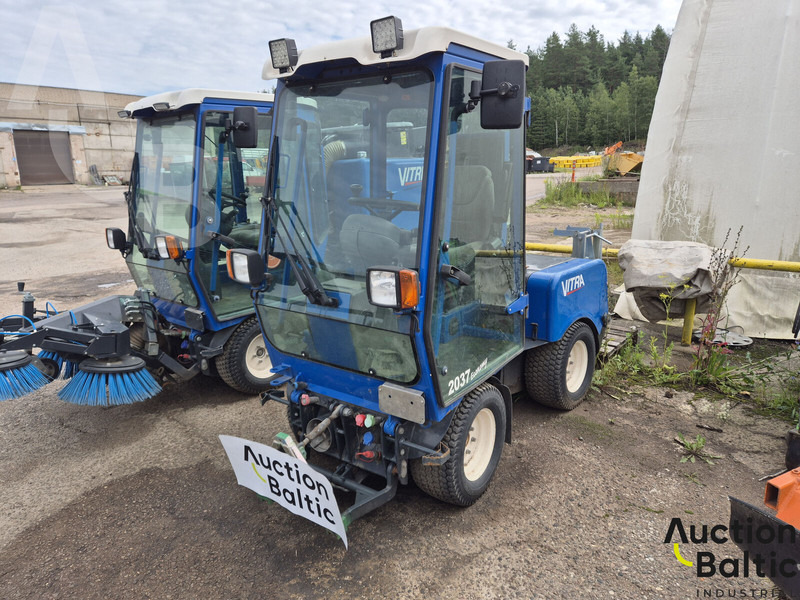 Vitra 2037 Economy - Măturătoare stradală: Foto 1 Vitra 2037 Economy - Măturătoare stradală: Foto 1