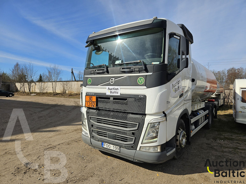 Volvo FH 420 - Camion cisternă: Foto 2 Volvo FH 420 - Camion cisternă: Foto 2