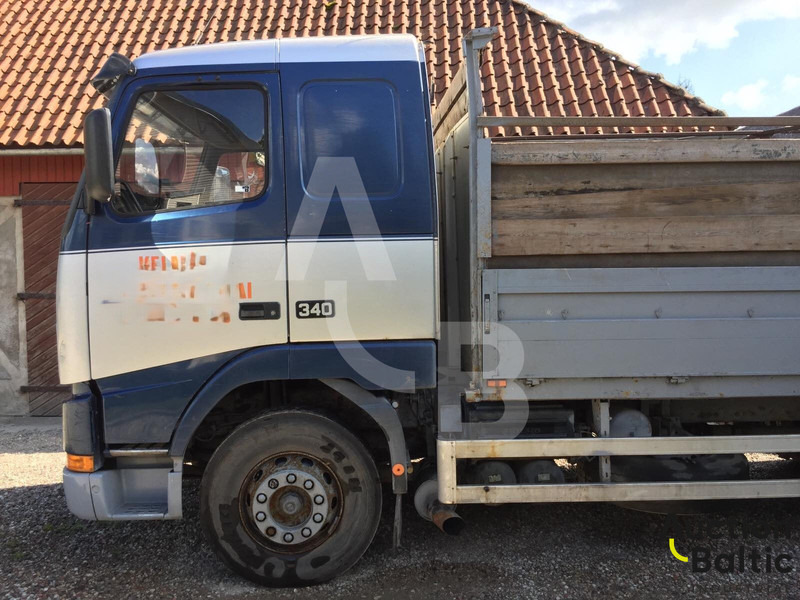 Volvo FH12 - Camion platformă: Foto 5 Volvo FH12 - Camion platformă: Foto 5