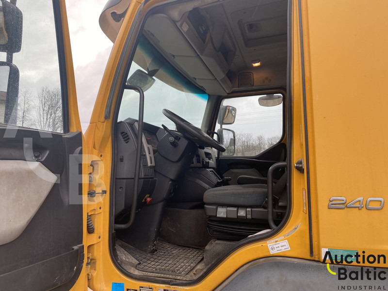 Volvo FL 240 4x2 - Camion basculantă: Foto 5 Volvo FL 240 4x2 - Camion basculantă: Foto 5