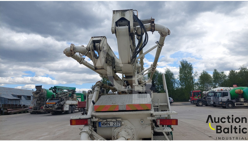 Volvo FL10 - Pompă de beton staționară: Foto 5 Volvo FL10 - Pompă de beton staționară: Foto 5