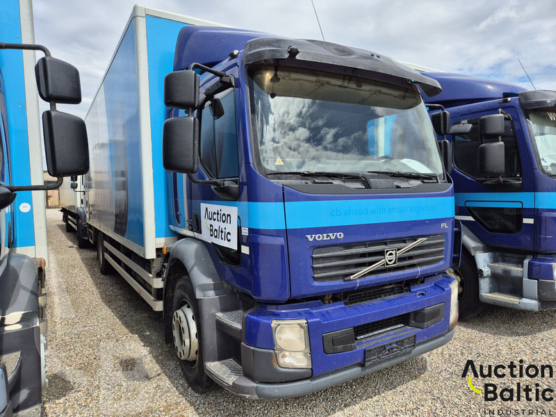 Volvo FL240 - Camion furgon: Foto 2 Volvo FL240 - Camion furgon: Foto 2