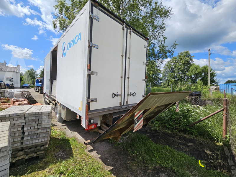 Volvo FL615 - Camion furgon: Foto 3 Volvo FL615 - Camion furgon: Foto 3