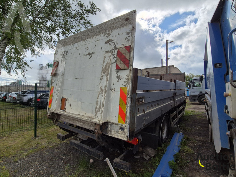 Volvo FL6 - Camion platformă: Foto 4 Volvo FL6 - Camion platformă: Foto 4