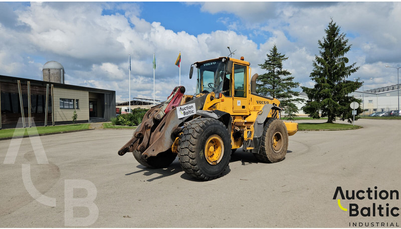 Volvo L 110 E - Încărcător frontal pe pneuri: Foto 2 Volvo L 110 E - Încărcător frontal pe pneuri: Foto 2
