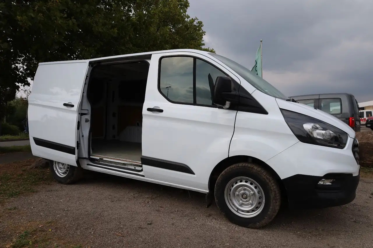 Ford Transit Custom Kasten 280 L1 - Dubă: Foto 3 Ford Transit Custom Kasten 280 L1 - Dubă: Foto 3