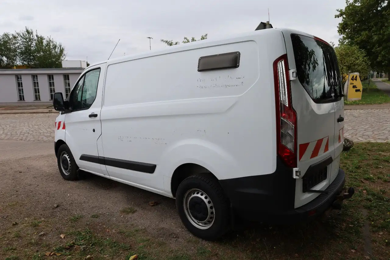 Ford Transit Custom Kasten/Flügeltüren - Dubă: Foto 4 Ford Transit Custom Kasten/Flügeltüren - Dubă: Foto 4