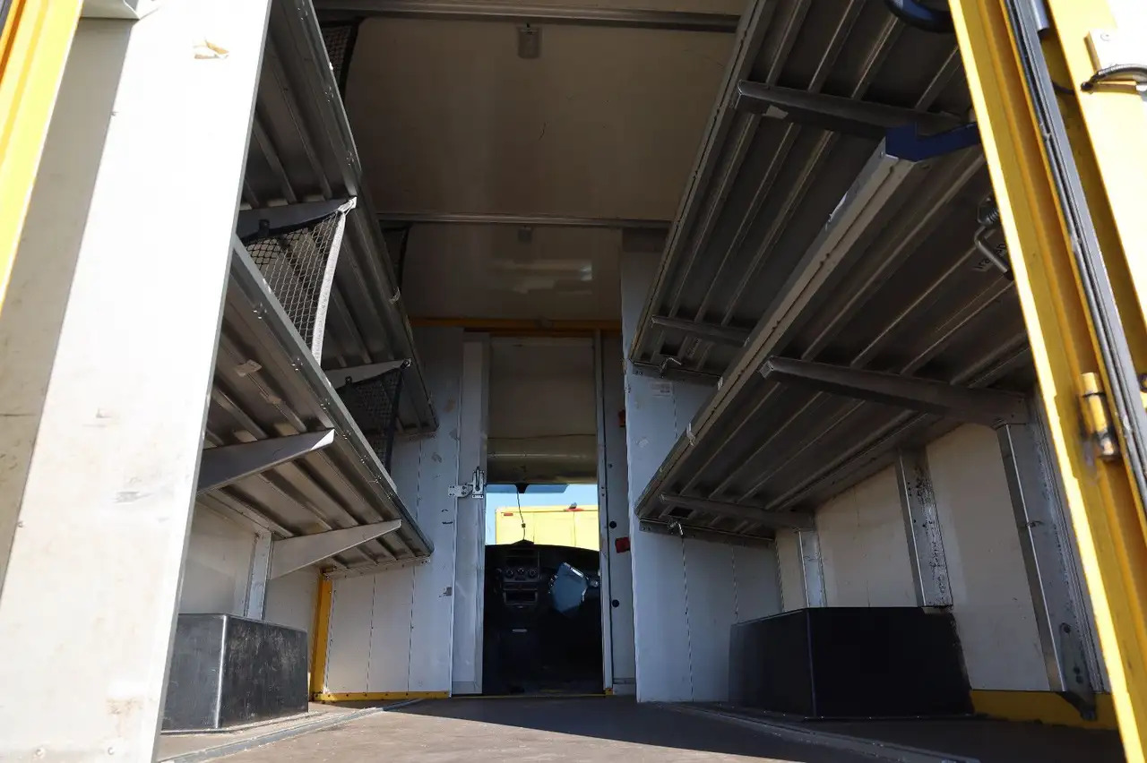 Autoutilitară box Iveco Daily/ Regalsystem/Luftfeder/KURZ/1. Hand: Foto 7 Autoutilitară box Iveco Daily/ Regalsystem/Luftfeder/KURZ/1. Hand: Foto 7