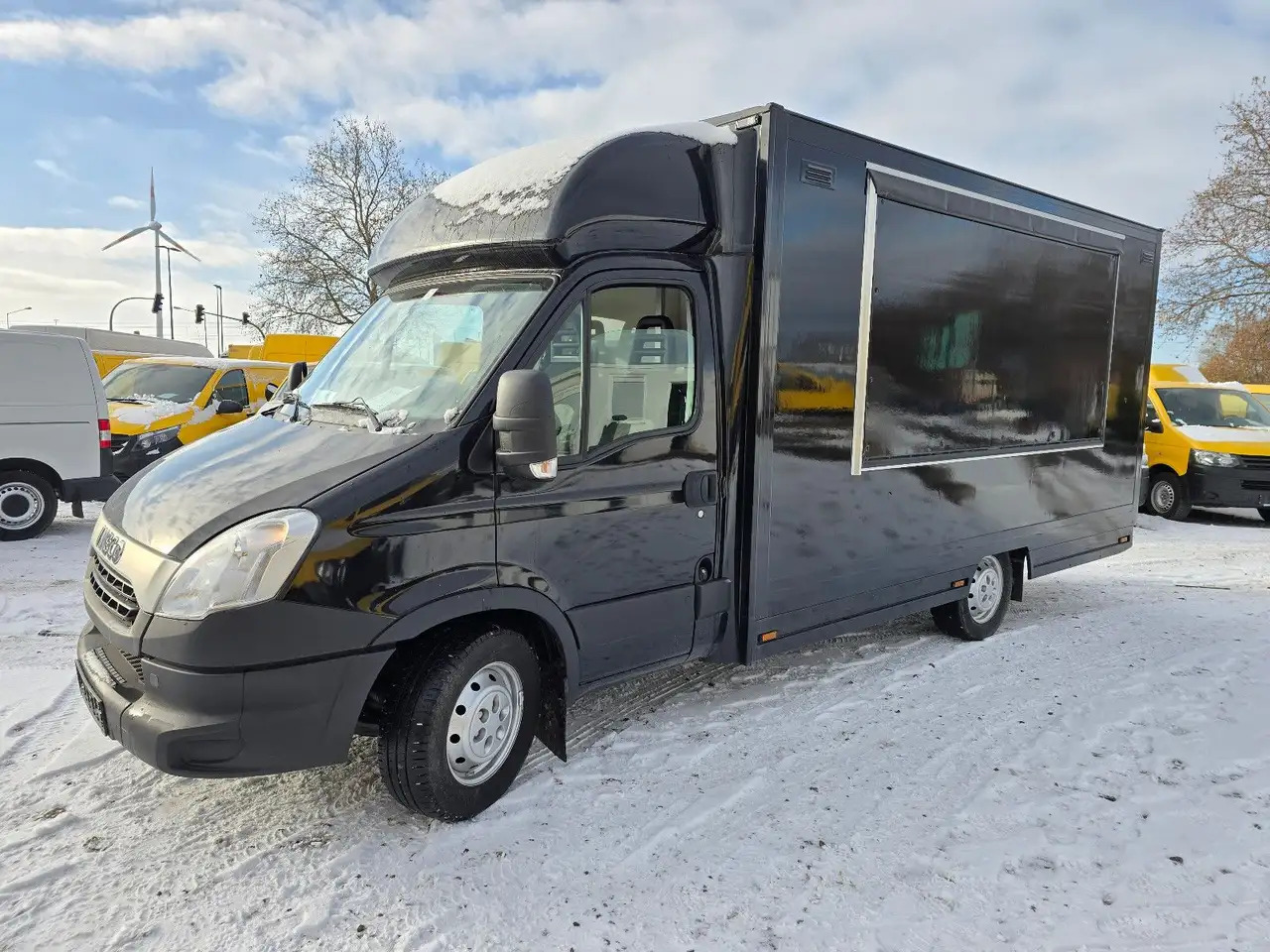 Iveco IS35SI2AA/ FOODTRUCK/Daily - Autorulota comerciala: Foto 4 Iveco IS35SI2AA/ FOODTRUCK/Daily - Autorulota comerciala: Foto 4