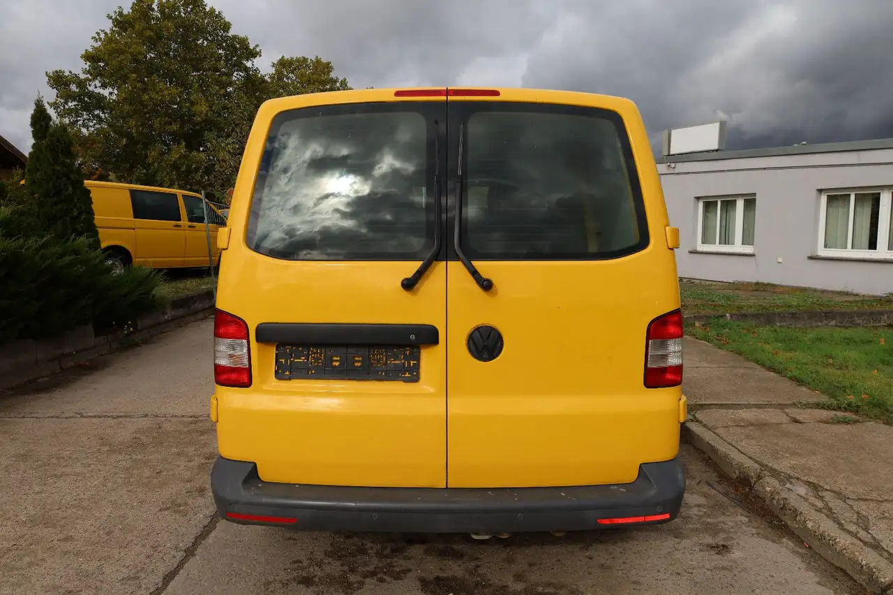 Volkswagen T5 Transporter/ 2.0 TDI/EU5/Flügeltüren - Dubă: Foto 5 Volkswagen T5 Transporter/ 2.0 TDI/EU5/Flügeltüren - Dubă: Foto 5