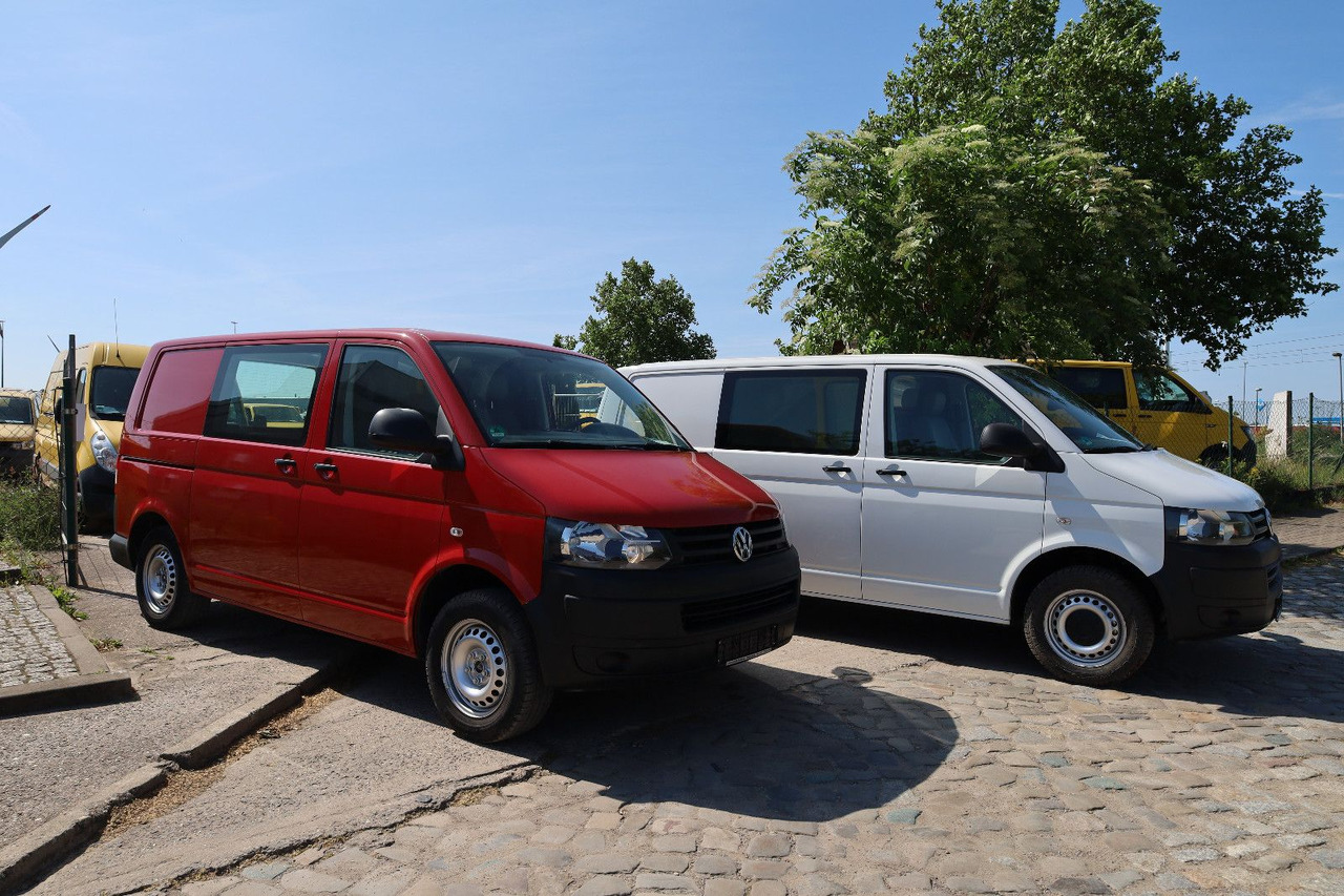 Volkswagen T5 Transporter Kasten-Kombi 2.0 TDI/EU5/1.Hand - Autoutilitară compactă: Foto 2 Volkswagen T5 Transporter Kasten-Kombi 2.0 TDI/EU5/1.Hand - Autoutilitară compactă: Foto 2