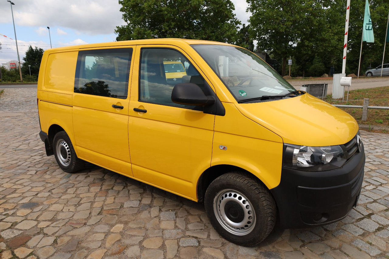 Volkswagen T5 Transporter Kasten-Kombi 2.0 TDI/EU5/5-Sitze - Transport persoane: Foto 4 Volkswagen T5 Transporter Kasten-Kombi 2.0 TDI/EU5/5-Sitze - Transport persoane: Foto 4