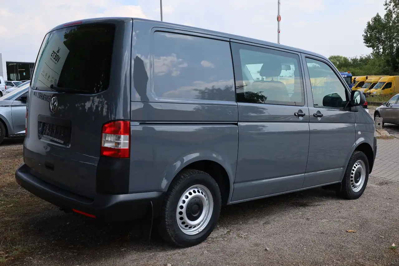 Volkswagen T5 Transporter Kasten-Kombi 2.0 TDI/EU5/5-Sitze - Automobil: Foto 3 Volkswagen T5 Transporter Kasten-Kombi 2.0 TDI/EU5/5-Sitze - Automobil: Foto 3