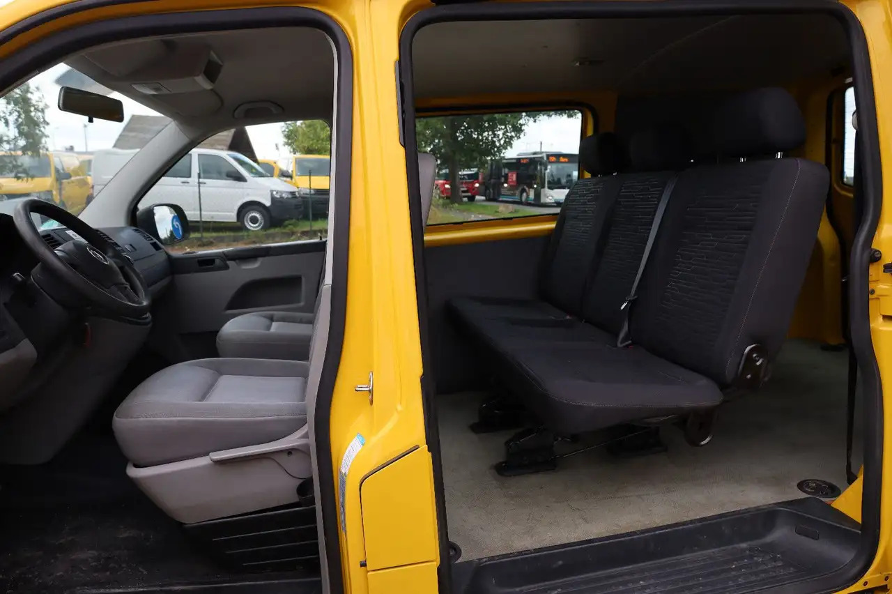 Volkswagen T5 Transporter Kasten-Kombi 2.0 TDI/EU5/5-Sitze - Autoutilitară cabină dublă: Foto 2 Volkswagen T5 Transporter Kasten-Kombi 2.0 TDI/EU5/5-Sitze - Autoutilitară cabină dublă: Foto 2