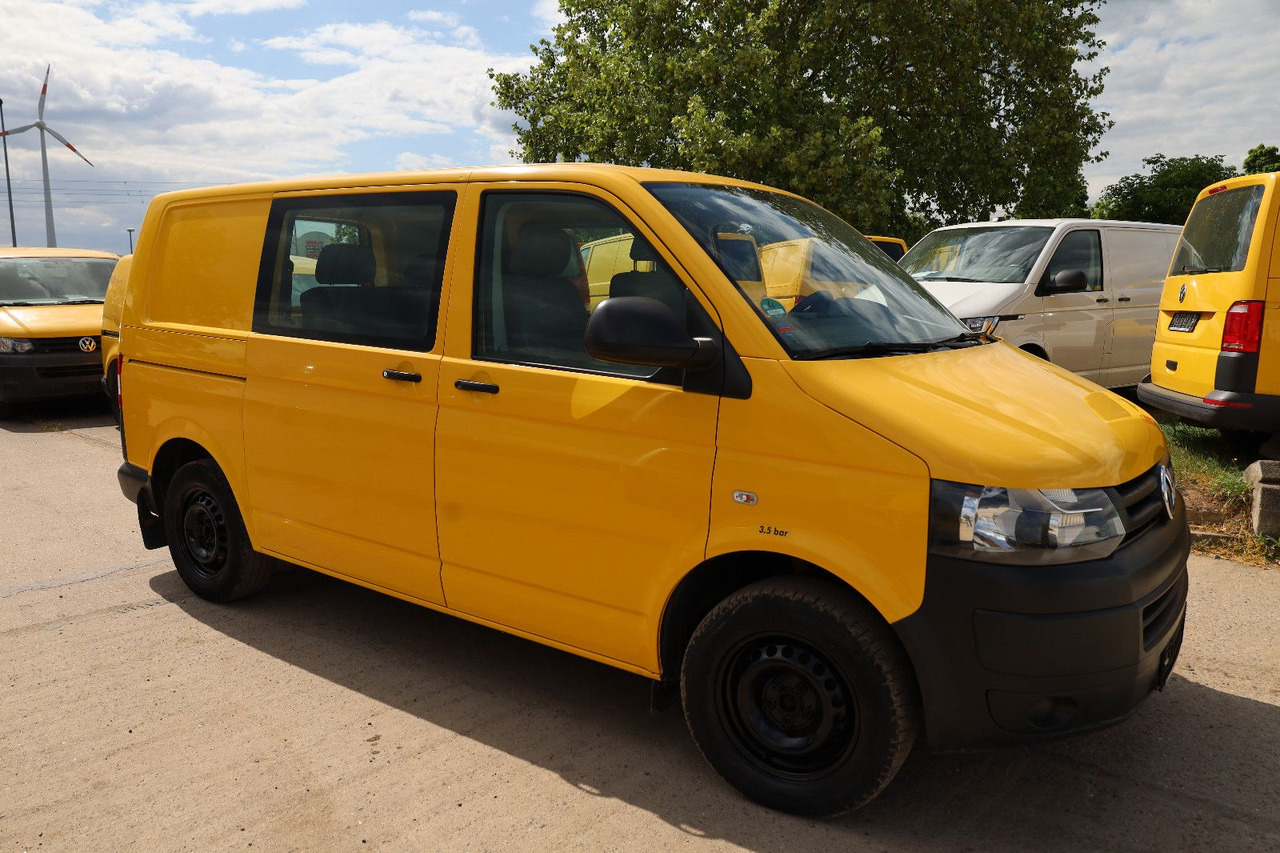 Volkswagen T5 Transporter Kasten-Kombi 2.0 TDI/EU5/5-Sitze - Transport persoane: Foto 5 Volkswagen T5 Transporter Kasten-Kombi 2.0 TDI/EU5/5-Sitze - Transport persoane: Foto 5