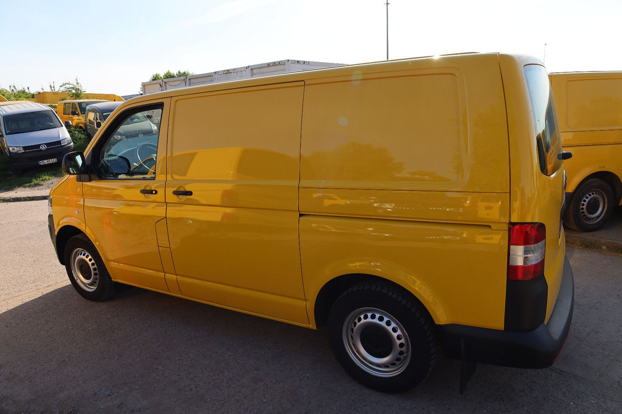 Volkswagen T5 Transporter Kasten-Kombi 2.0 TDI/EU5 - Autoutilitară compactă: Foto 3 Volkswagen T5 Transporter Kasten-Kombi 2.0 TDI/EU5 - Autoutilitară compactă: Foto 3