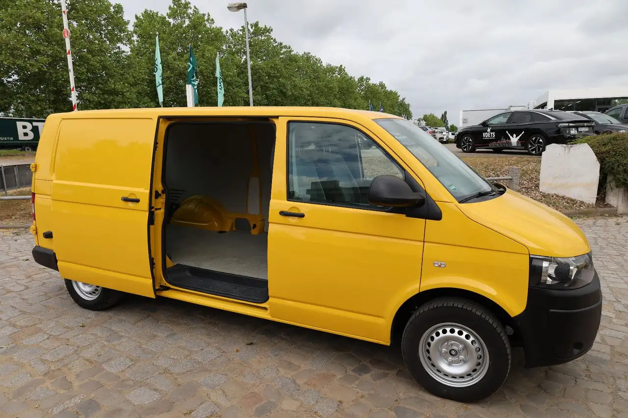 Volkswagen T5 Transporter MAXI 2.0 TDI/EU5/Flügeltüren - Dubă: Foto 3 Volkswagen T5 Transporter MAXI 2.0 TDI/EU5/Flügeltüren - Dubă: Foto 3