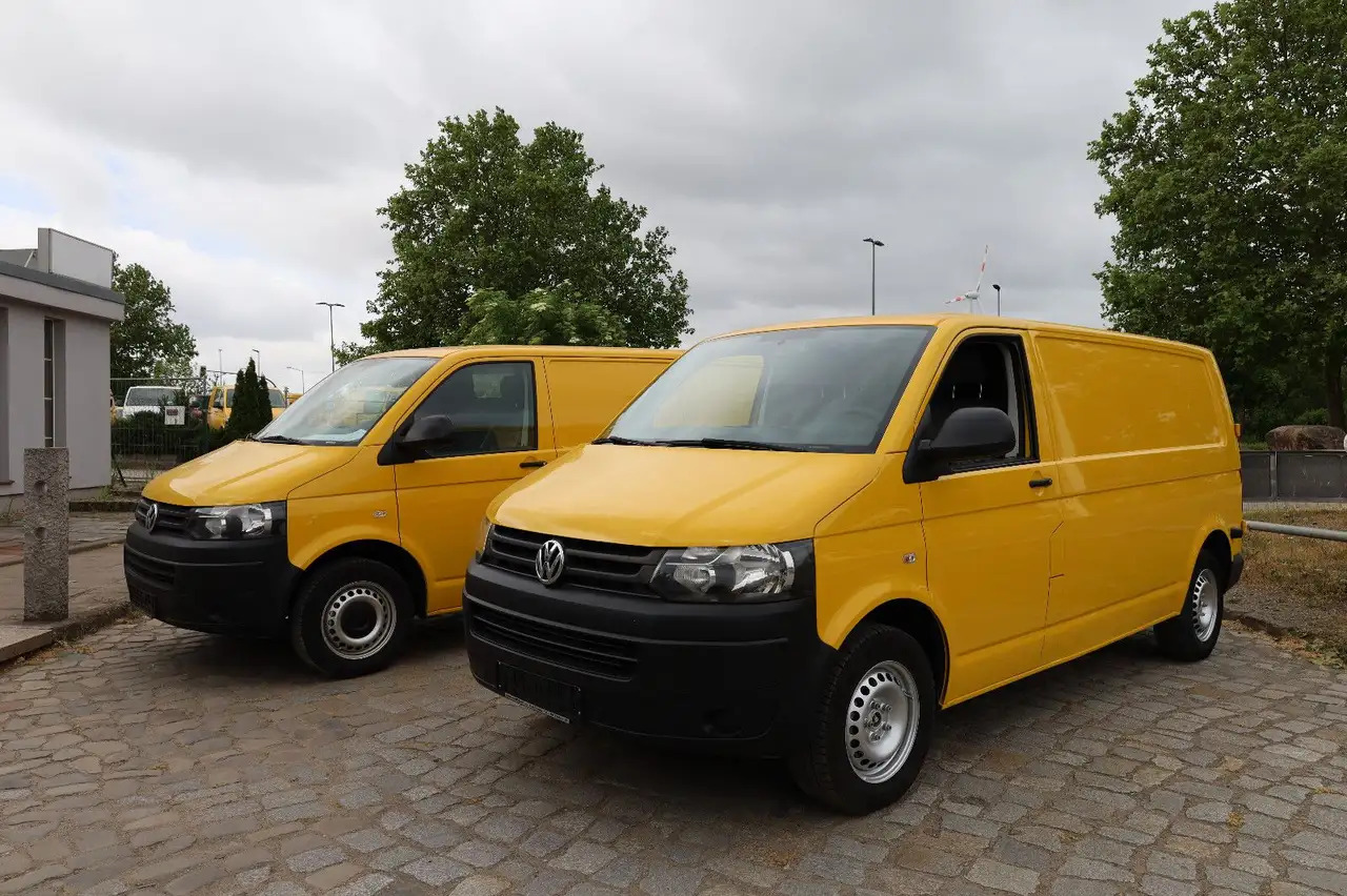 Volkswagen T5 lang Transporter Kasten-Kombi 2.0 TDI/EU5 - Dubă: Foto 1 Volkswagen T5 lang Transporter Kasten-Kombi 2.0 TDI/EU5 - Dubă: Foto 1