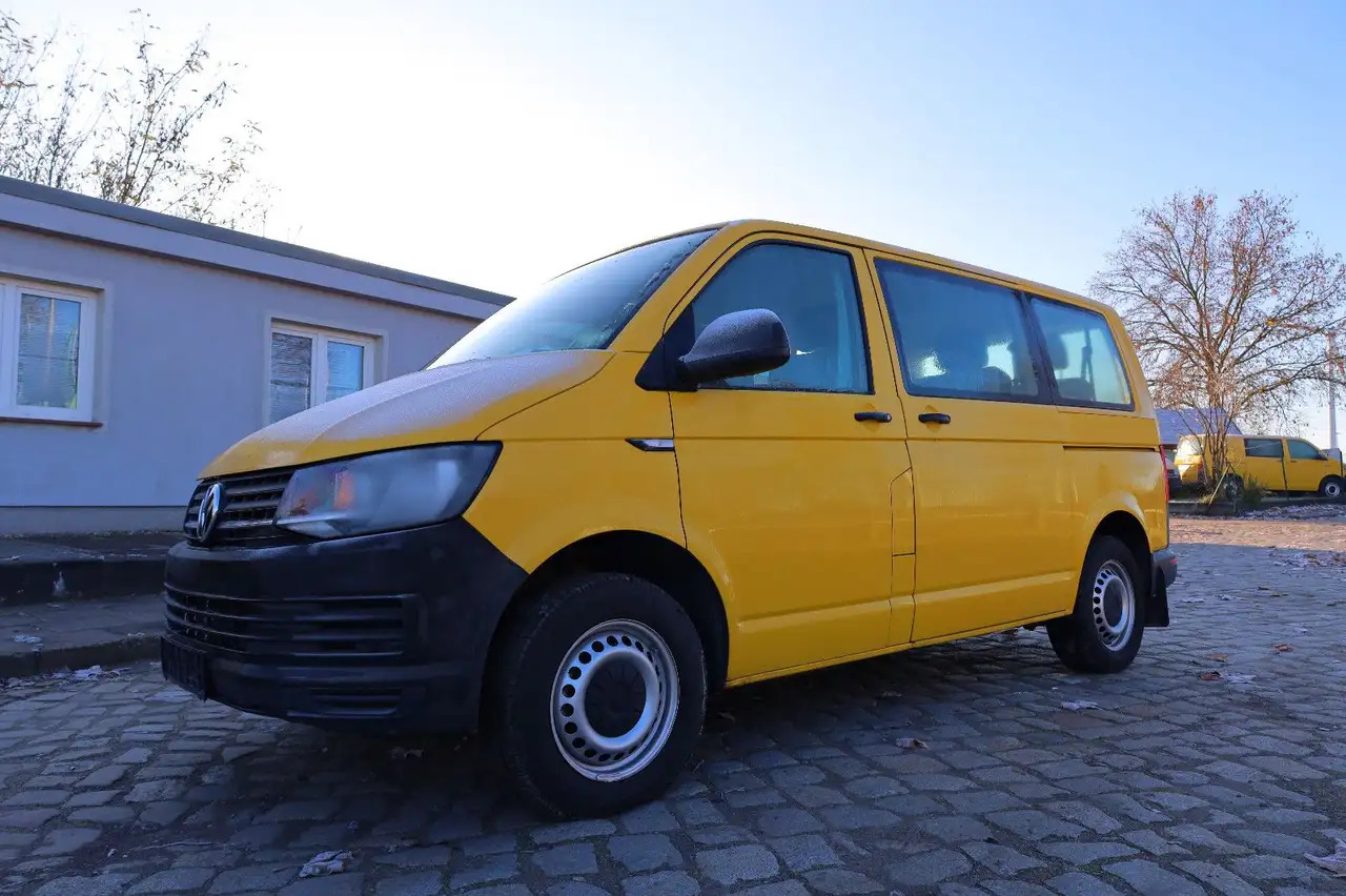 Volkswagen T6 Transporter / 2.0 TDI/EU6/1.Hand - Automobil: Foto 3 Volkswagen T6 Transporter / 2.0 TDI/EU6/1.Hand - Automobil: Foto 3