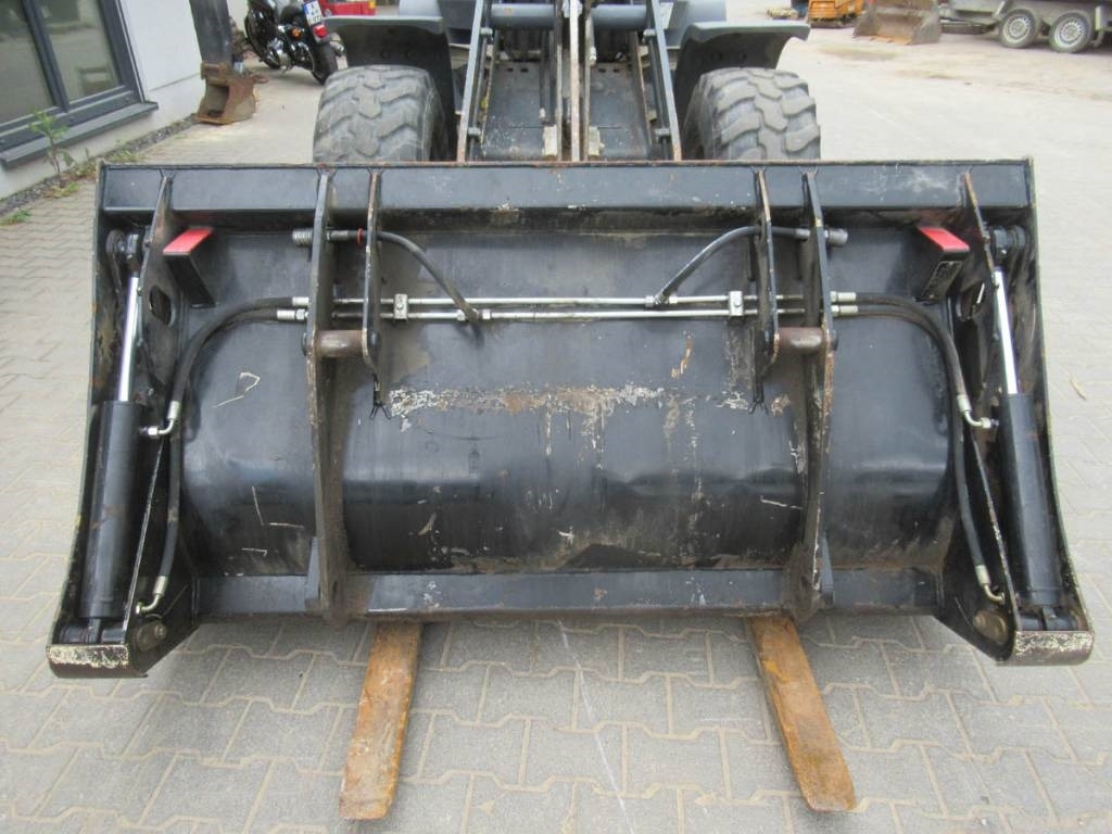 Terex TL 80 AS - Încărcător frontal pe pneuri: Foto 4 Terex TL 80 AS - Încărcător frontal pe pneuri: Foto 4