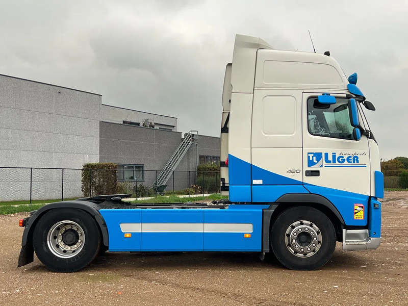 Volvo FH 13.480 XL GLOBETROTTER**VOITH RETARDER**480 Euro5 - Cap tractor: Foto 4 Volvo FH 13.480 XL GLOBETROTTER**VOITH RETARDER**480 Euro5 - Cap tractor: Foto 4