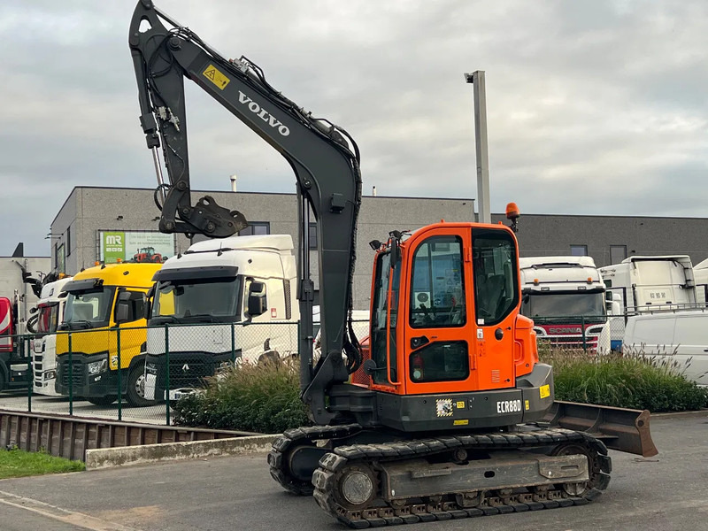 Volvo ECR88D**AIRCO**2018**QUIKCHANGER** - Macara tot teren: Foto 2 Volvo ECR88D**AIRCO**2018**QUIKCHANGER** - Macara tot teren: Foto 2