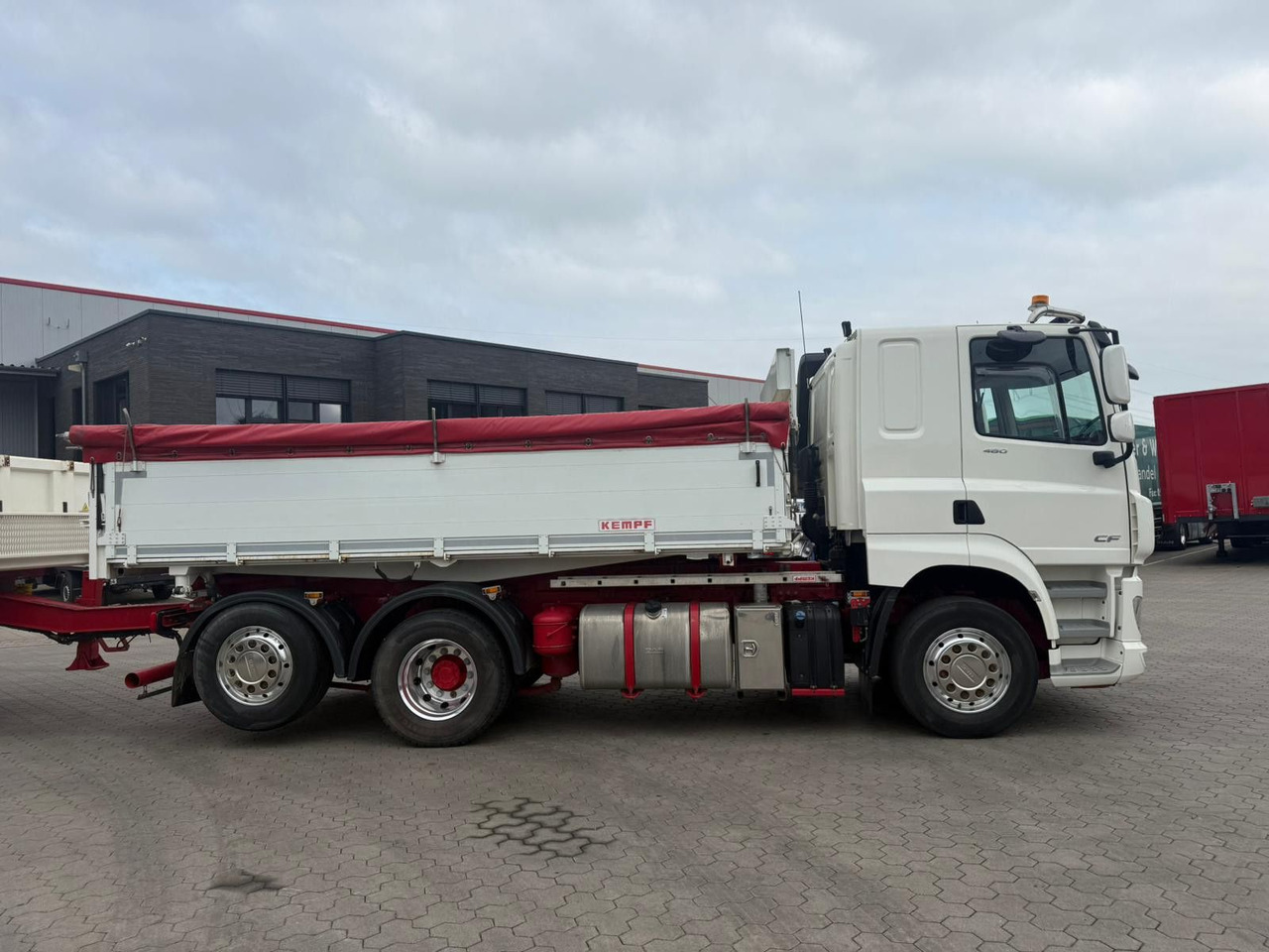 Camion basculantă DAF CF 480 FAN 6x2 Dreiseitenkipper Inkl. Anhänger: Foto 8