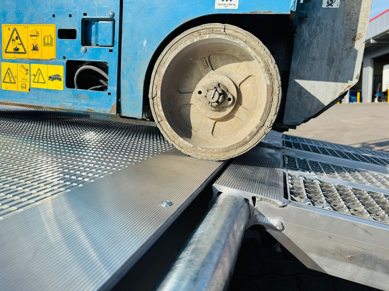 Maşină de tractare Iveco 70C18HA, Maschinen & Arbeitsbühnentrans. 2940kg!: Foto 14 Maşină de tractare Iveco 70C18HA, Maschinen & Arbeitsbühnentrans. 2940kg!: Foto 14