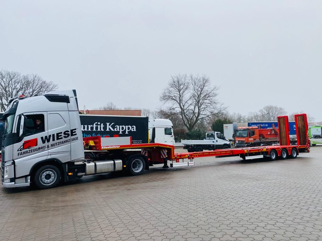 Kässbohrer K.SLA 3 ausziehbarer tele Tiefbett Auflieger - Semiremorcă transport agabaritic: Foto 2 Kässbohrer K.SLA 3 ausziehbarer tele Tiefbett Auflieger - Semiremorcă transport agabaritic: Foto 2