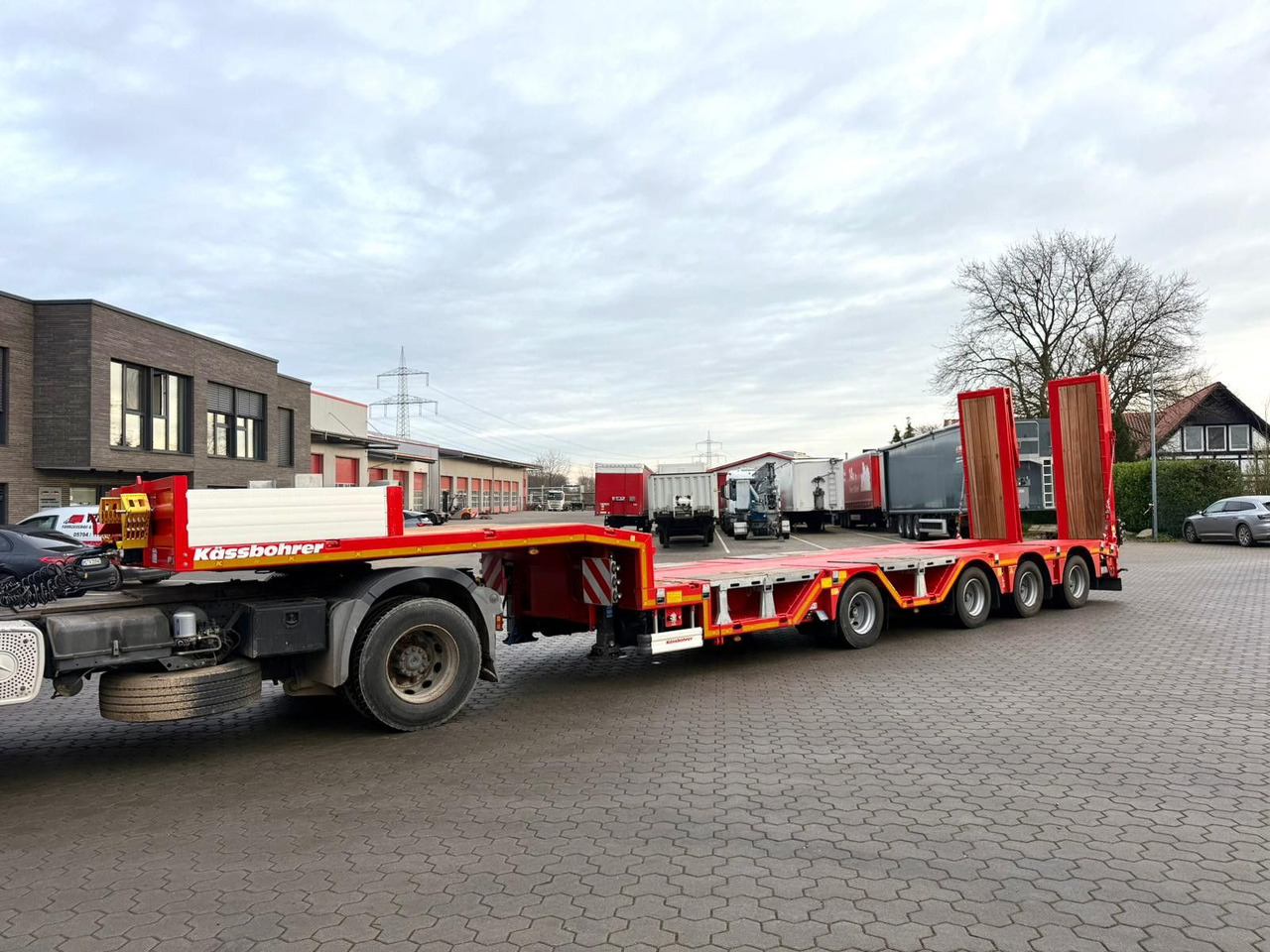Kässbohrer K.SLA R 4 / 2N 18/40 Tieflader Radmulden tele - Semiremorcă transport agabaritic: Foto 3 Kässbohrer K.SLA R 4 / 2N 18/40 Tieflader Radmulden tele - Semiremorcă transport agabaritic: Foto 3