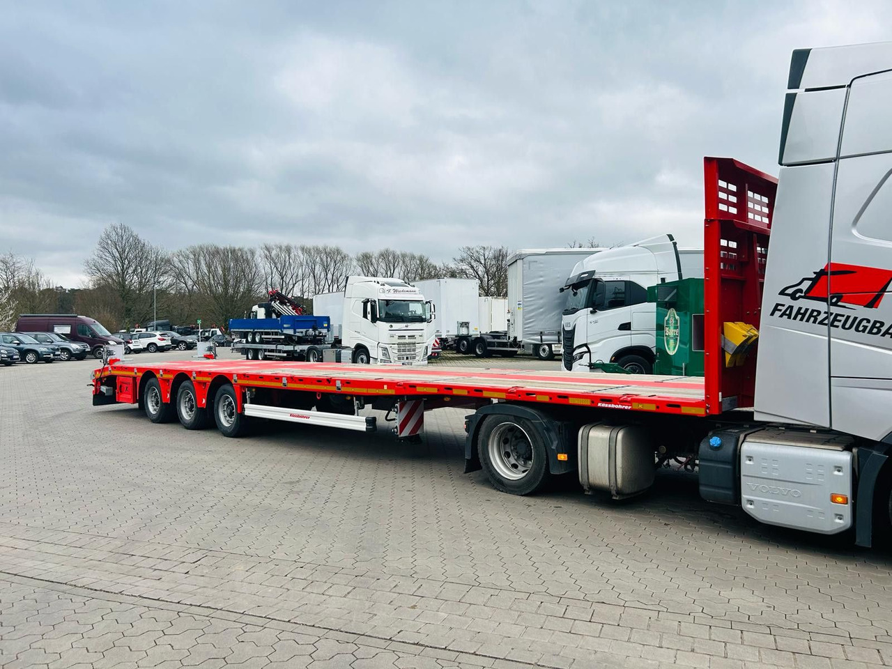 Kässbohrer SPS Mega Schwerlast Plattform Lenkachse - Semiremorcă platformă: Foto 3 Kässbohrer SPS Mega Schwerlast Plattform Lenkachse - Semiremorcă platformă: Foto 3