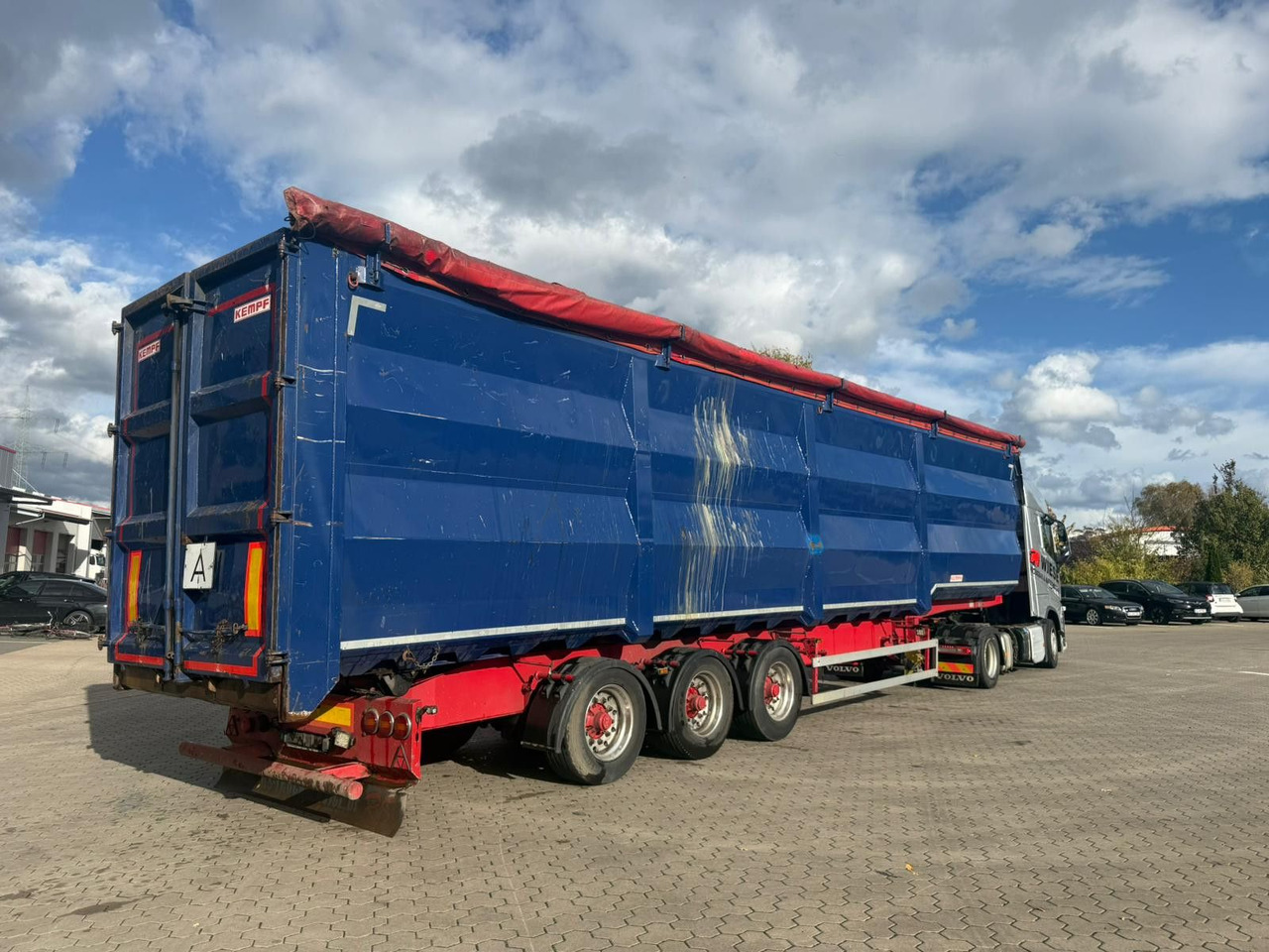 Kempf SKM 35/3 Großraummulde für Schrott 85m³ - Semiremorcă basculantă: Foto 3 Kempf SKM 35/3 Großraummulde für Schrott 85m³ - Semiremorcă basculantă: Foto 3