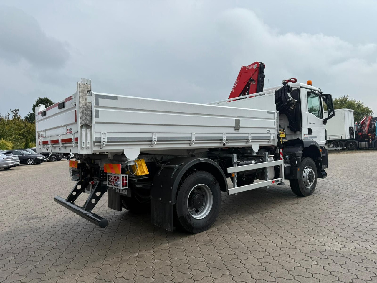 MAN 18.320 4x4 mit Fassi Ladekran Sofort Verfügbar - Camion cu macara: Foto 4 MAN 18.320 4x4 mit Fassi Ladekran Sofort Verfügbar - Camion cu macara: Foto 4