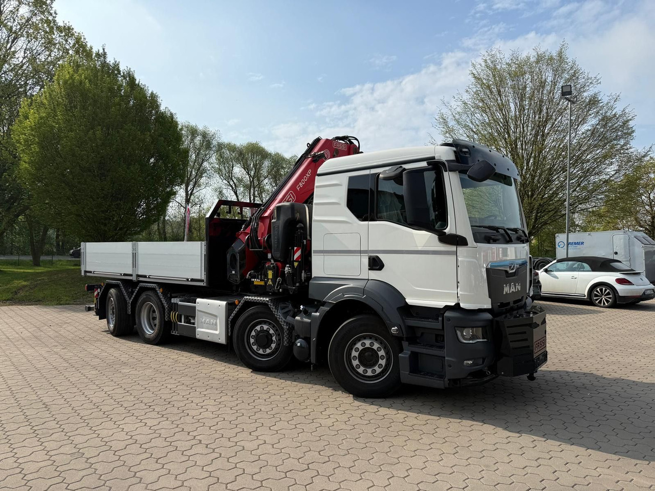 MAN 35.520 8x4 Kran Fassi F800, OHNE ABSTÜTZÜBERWACH - Camion cu macara: Foto 2 MAN 35.520 8x4 Kran Fassi F800, OHNE ABSTÜTZÜBERWACH - Camion cu macara: Foto 2